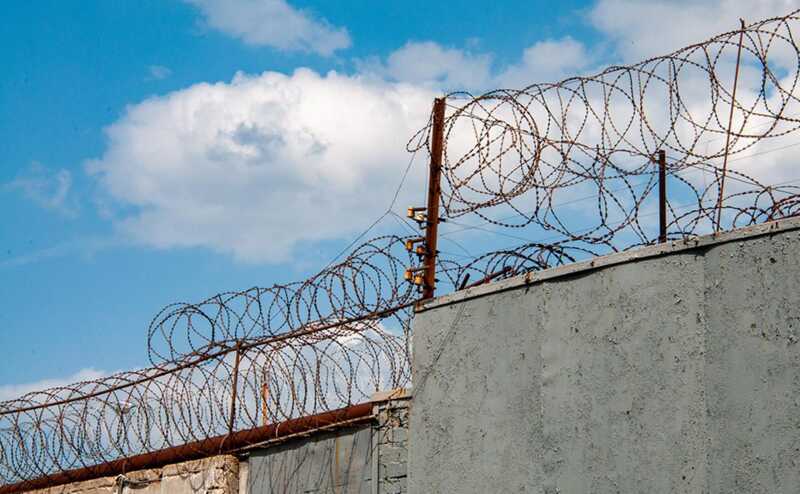 Из трудового лагеря в Ростовской области сбежали две заключённые